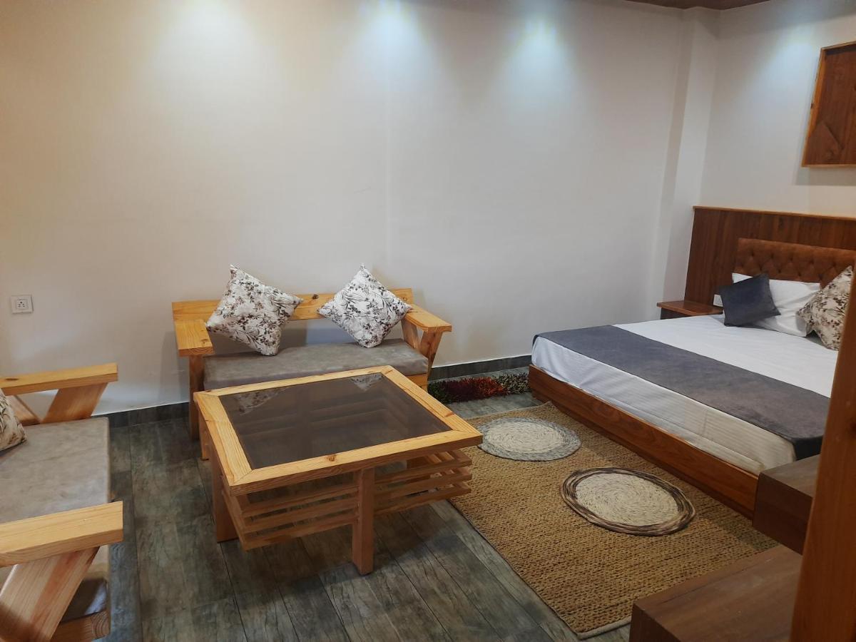 Trimounts-A Boutique Hotel & Wellnes Center In Tirthan Valley Banjār Exterior photo