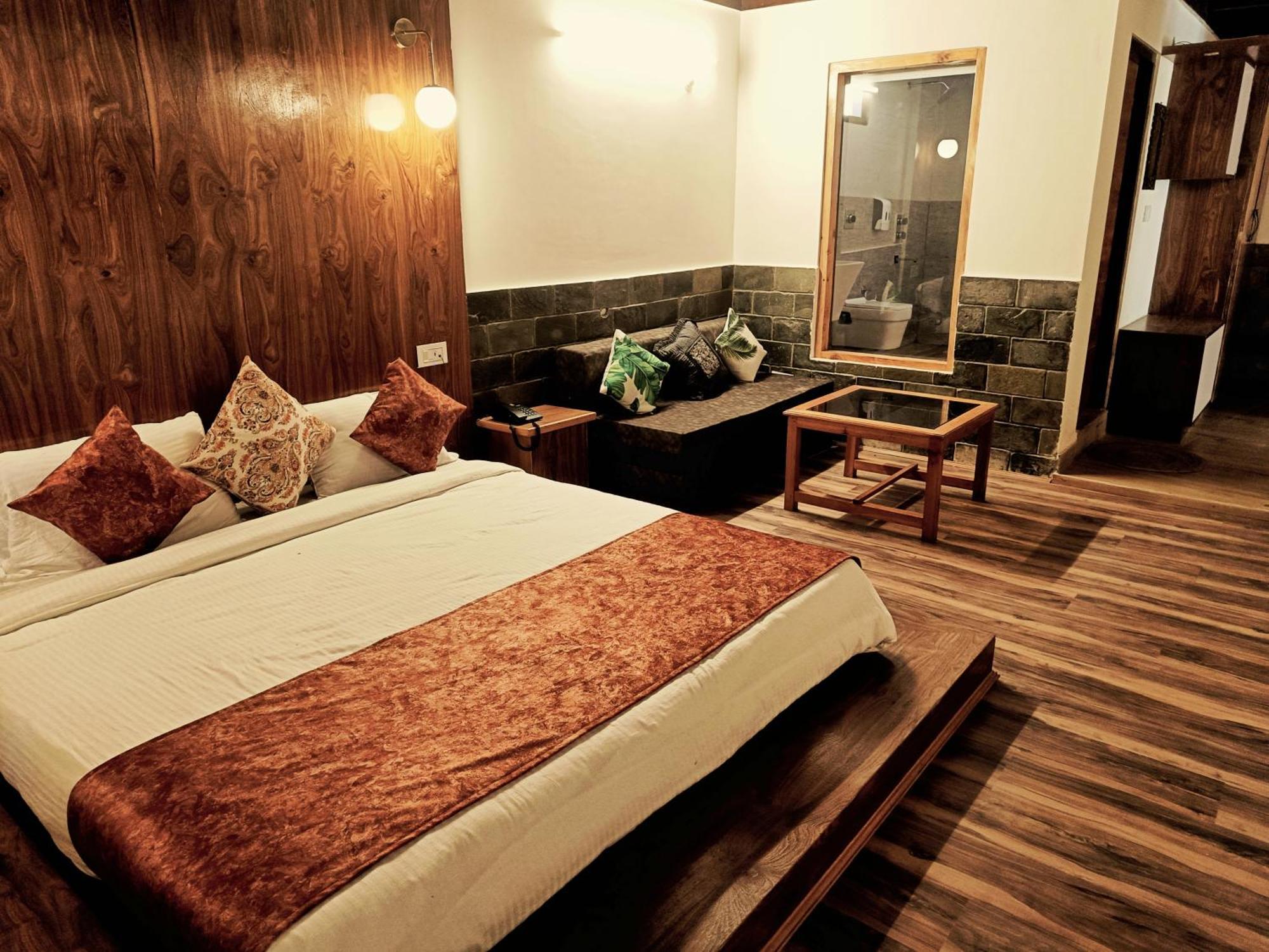 Trimounts-A Boutique Hotel & Wellnes Center In Tirthan Valley Banjār Exterior photo