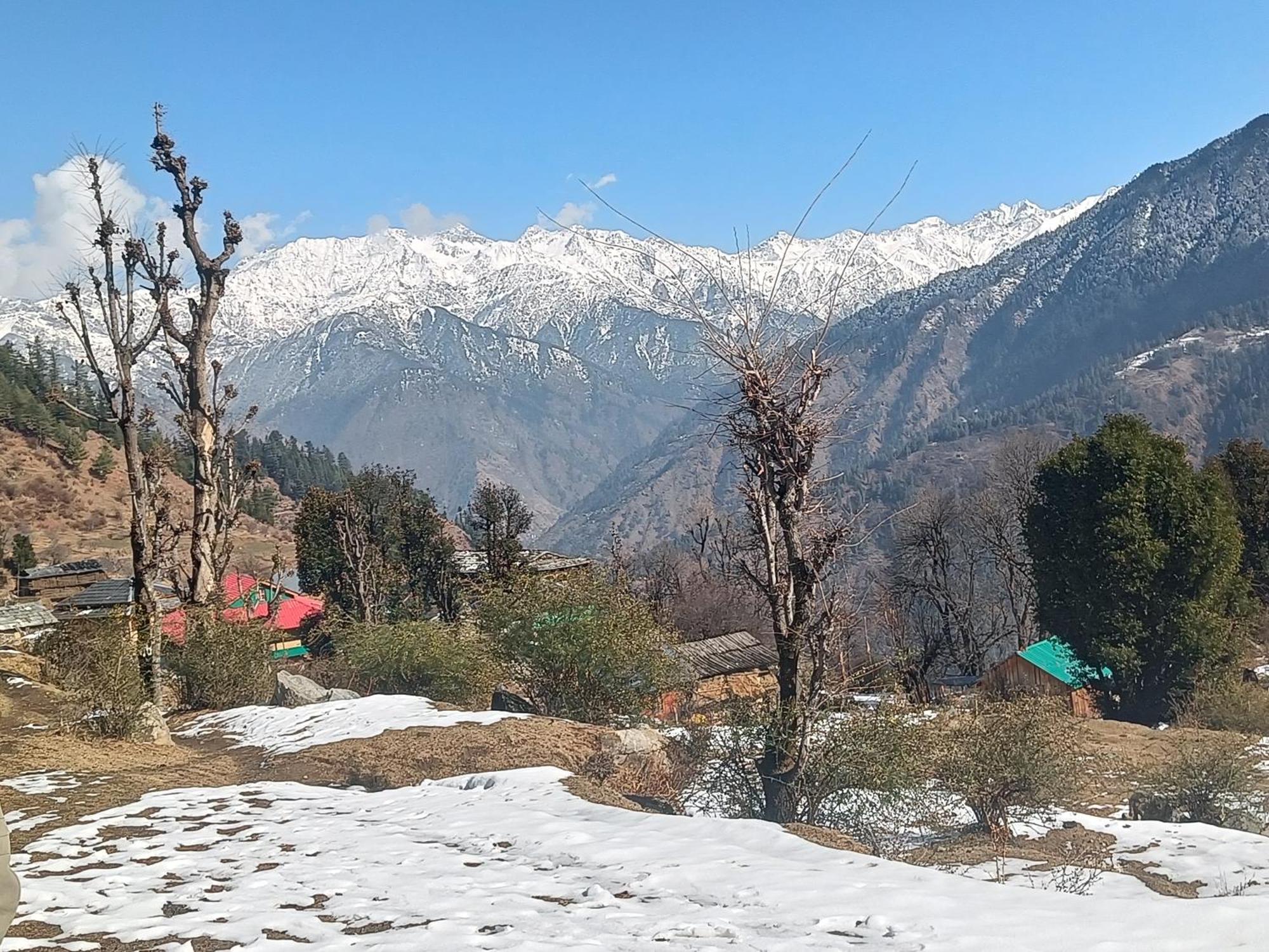 Trimounts-A Boutique Hotel & Wellnes Center In Tirthan Valley Banjār Exterior photo